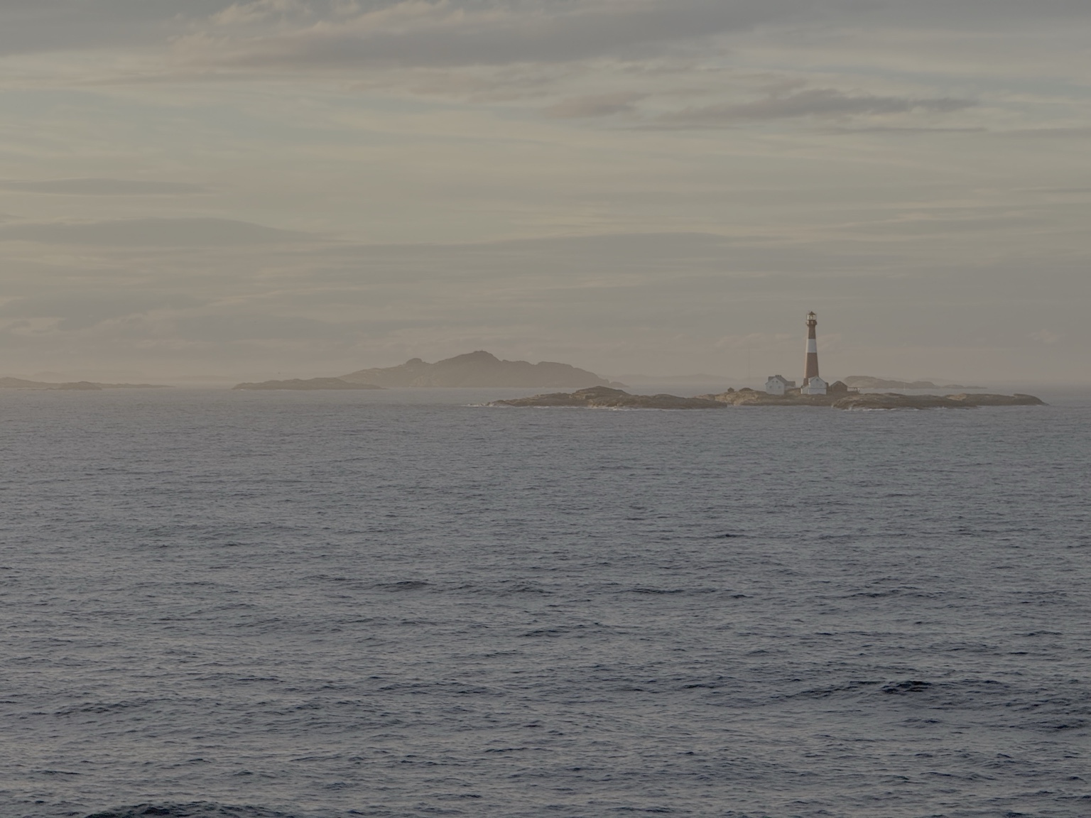 Lighthouse and ocean horizon